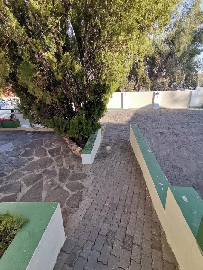 Onganga Hotel Pension Windhoek Exterior foto